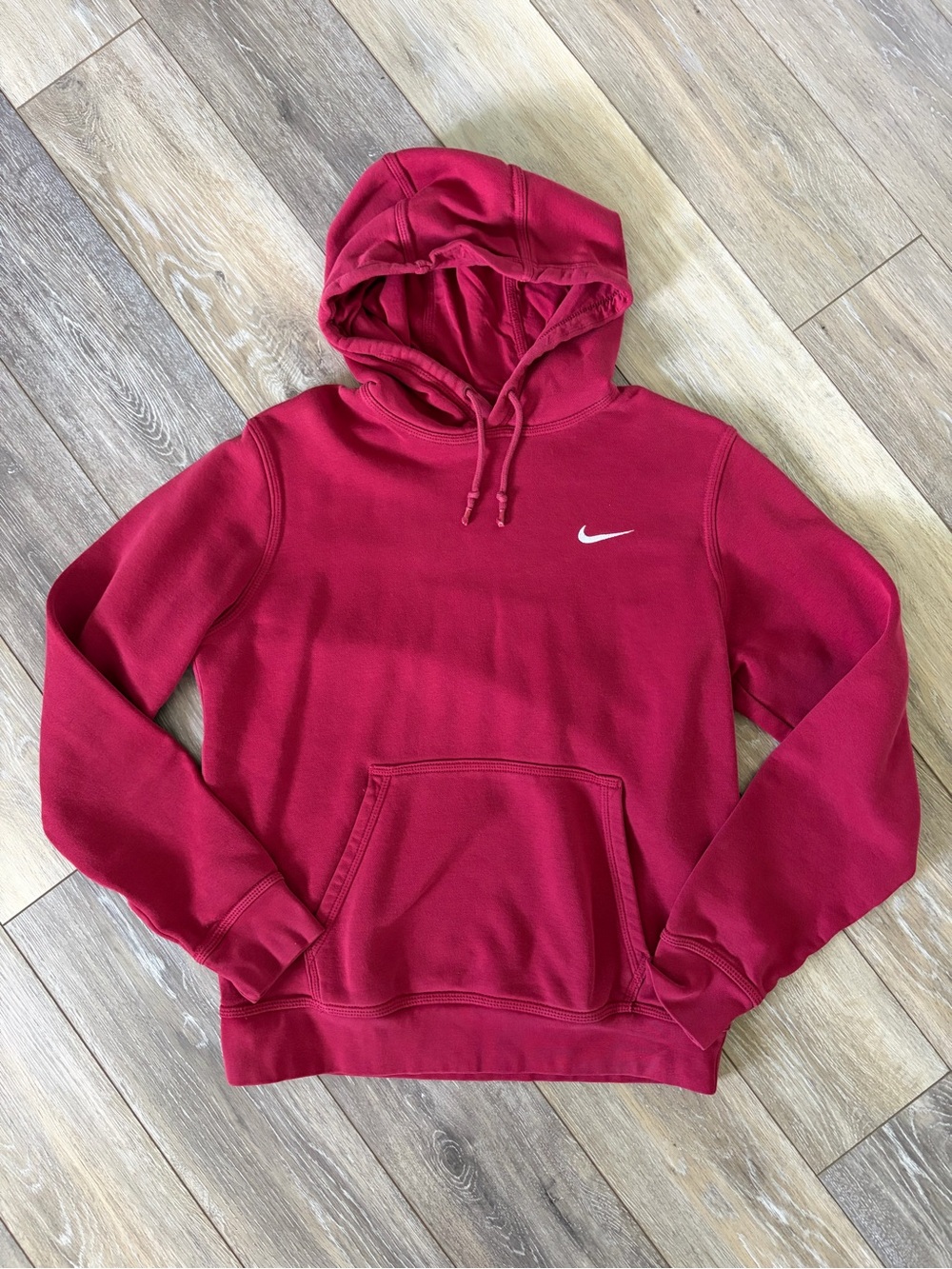 Nike Pullover Hoodie Sweatshirt Sportswear Club Fleece Burgundy